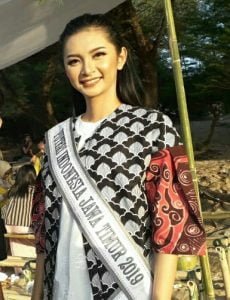 Pesona Batik On The Sea 2019, Membuat Putri Indonesia Jatim Terkagum-Kagum